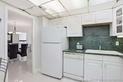 2000 S Ocean Boulevard #2L, Pompano Beach, FL 33062 - Photo 5
