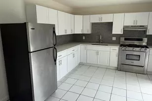 2173 White Pine Cir, Greenacres, FL 33415 - Photo 15