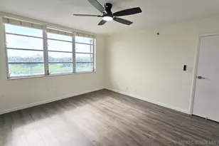 3100 W Rolling Hills Cir, Davie, FL 33328 - Photo 9