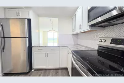 3100 W Rolling Hills Circle #609, Davie, FL 33328 - Photo 5