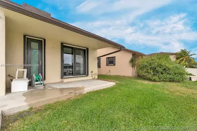 1406 NW 8th Street, Dania Beach, FL 33004 - Photo 35