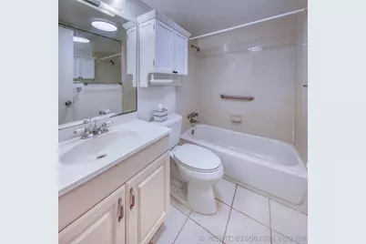 3240 Lake Osborne Drive #109, Lake Worth Beach, FL 33461 - Photo 5