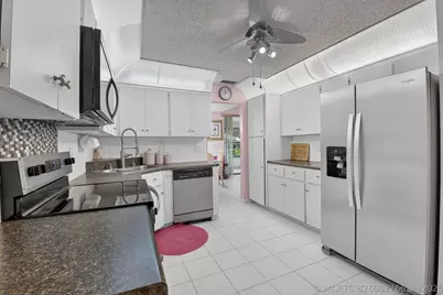10524 Lady Palm Lane #B, Boca Raton, FL 33498 - Photo 17