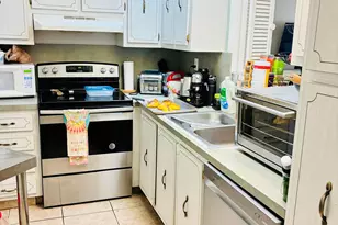 408 NW 68th Ave, Plantation, FL 33317 - Photo 3