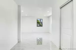 118 Newton Rd, West Park, FL 33023 - Photo 27