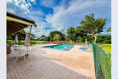 9460 Tangerine Place #207, Davie, FL 33324 - Photo 27