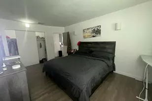 425 SW 18th Ave, Fort Lauderdale, FL 33312 - Photo 3