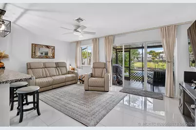 2260 Discovery Circle W, Deerfield Beach, FL 33442 - Photo 11