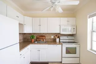 551 NW 80th Ave, Margate, FL 33063 - Photo 1
