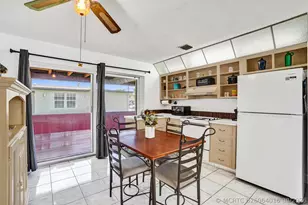 4900 NW 27th Terrace, Tamarac, FL 33309 - Photo 5