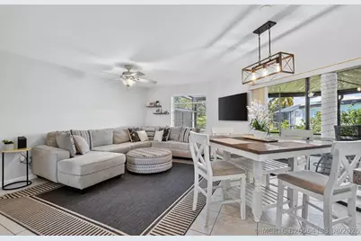 327 NW 36th Avenue, Deerfield Beach, FL 33442 - Photo 5