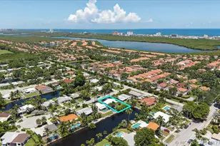 1158 Grant St, Hollywood, FL 33019 - Photo 15
