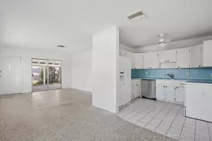 1158 Grant St, Hollywood, FL 33019 - Photo 9