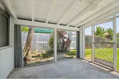 1158 Grant Street, Hollywood, FL 33019 - Photo 11