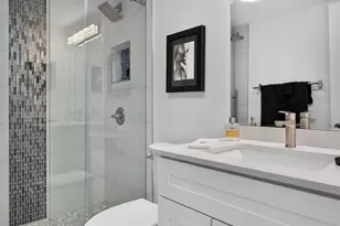 575 Oaks Ln, Pompano Beach, FL 33069 - Photo 15