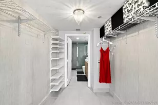 1750 N Bayshore Dr, Miami, FL 33132 - Photo 5