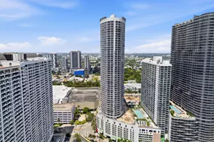 1750 N Bayshore Dr, Miami, FL 33132 - Photo 43