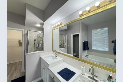10868 Standing Stone Drive, Wimauma, FL 33598 - Photo 23