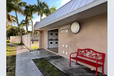 409 Executive Center Drive #211, West Palm Beach, FL 33401 - Photo 25
