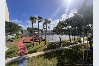 409 Executive Center Drive #211, West Palm Beach, FL 33401 - Photo 31