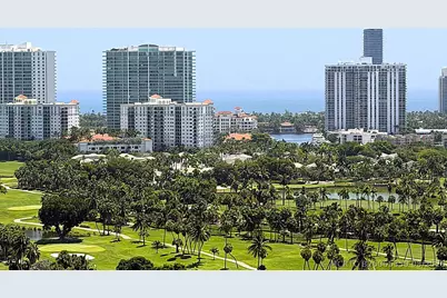 20335 W Country Club Drive #2408, Aventura, FL 33180 - Photo 15