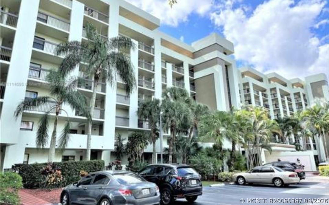 7050 NW 44th St #403 - 7050 NW 44th St #403, Lauderhill, FL 33319 Luxury Property | Jose Angel Pina