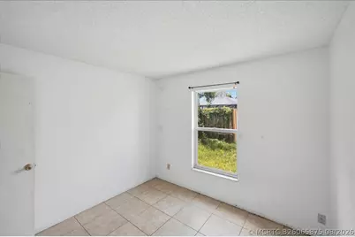 1646 SE Holiday Road, Port Saint Lucie, FL 34952 - Photo 25
