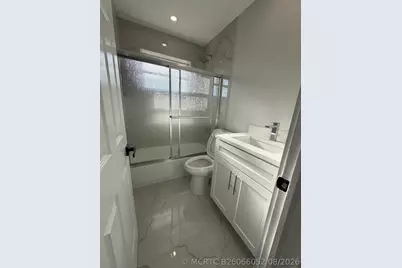 920 NE 50th Street, Pompano Beach, FL 33064 - Photo 3