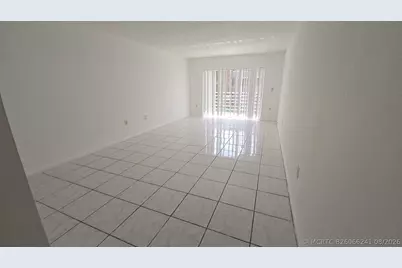3600 NW 21st Street #203, Lauderdale Lakes, FL 33311 - Photo 1