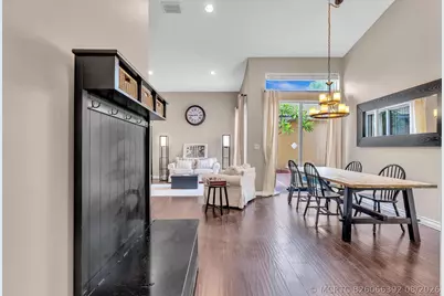 5828 NW 121st Avenue, Coral Springs, FL 33076 - Photo 9