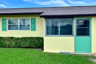 2895 Crosley Dr W, West Palm Beach, FL 33415 - Photo 17
