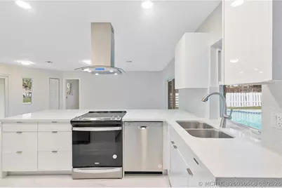 4490 NW 8th Street, Coconut Creek, FL 33066 - Photo 3