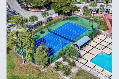 450 Palm Circle W #106, Pembroke Pines, FL 33025 - Photo 77