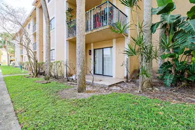 450 Palm Circle W #106, Pembroke Pines, FL 33025 - Photo 49