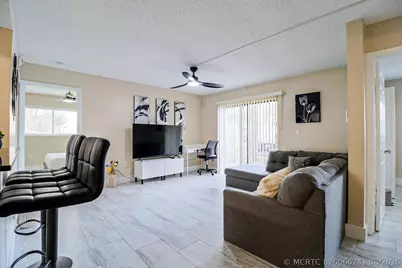 450 Palm Circle W #106, Pembroke Pines, FL 33025 - Photo 13