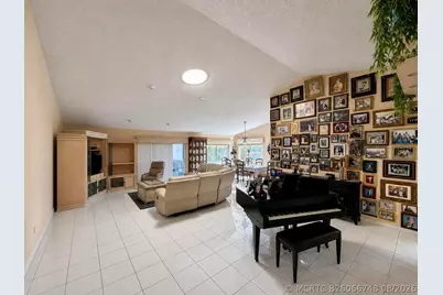 7758 Cloverfield Circle, Boca Raton, FL 33433 - Photo 5