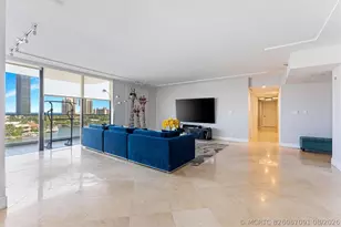 19707 Turnberry Way, Aventura, FL 33180 - Photo 7