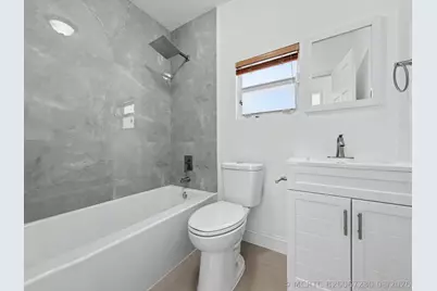 1880 NW 65th Street, Miami, FL 33147 - Photo 9
