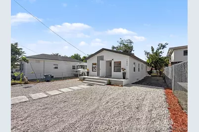 1880 NW 65th Street, Miami, FL 33147 - Photo 3