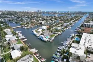 1050 SE 14th Pl, Fort Lauderdale, FL 33316 - Photo 1