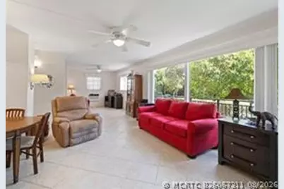 1050 SE 14th Place #15B, Fort Lauderdale, FL 33316 - Photo 5