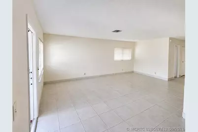 3319 Americo Drive, West Palm Beach, FL 33417 - Photo 7