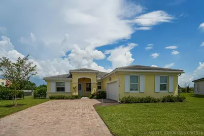 7214 NW Farnsworth Circle, Port Saint Lucie, FL 34987 - Photo 1