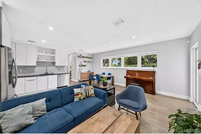 1015 Madrid Street, Coral Gables, FL 33134 - Photo 7