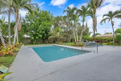 2488 NW South Manor Avenue, Stuart, FL 34994 - Photo 45