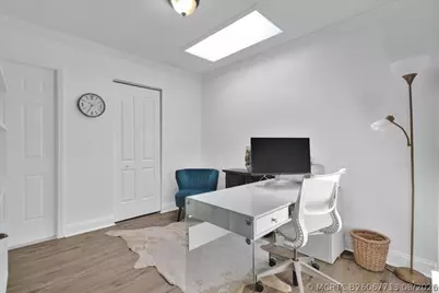 2488 NW South Manor Avenue, Stuart, FL 34994 - Photo 23