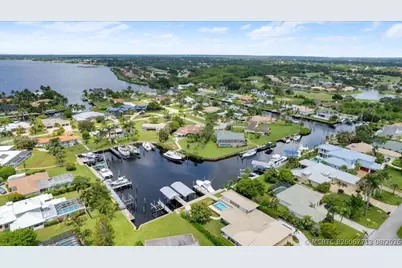 2488 NW South Manor Avenue, Stuart, FL 34994 - Photo 71