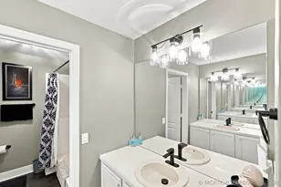 1686 SW Harbour Isles Cir, Port Saint Lucie, FL 34986 - Photo 27