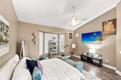 1686 SW Harbour Isles Circle, Port Saint Lucie, FL 34986 - Photo 15