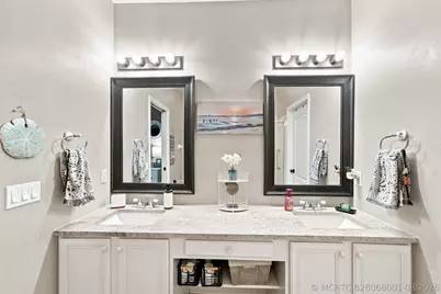 1686 SW Harbour Isles Circle, Port Saint Lucie, FL 34986 - Photo 17